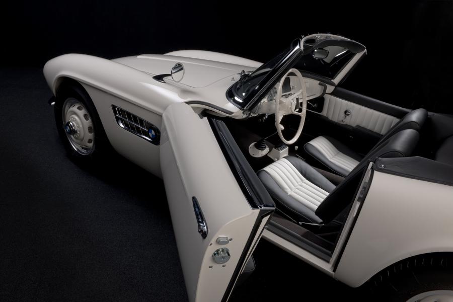  BMW 507 Roadster Elvis Presley 1957 года  (фото 34 из 45)